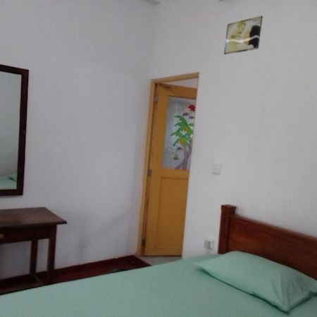 Pravindi Guest Home Mirissa Dış mekan fotoğraf