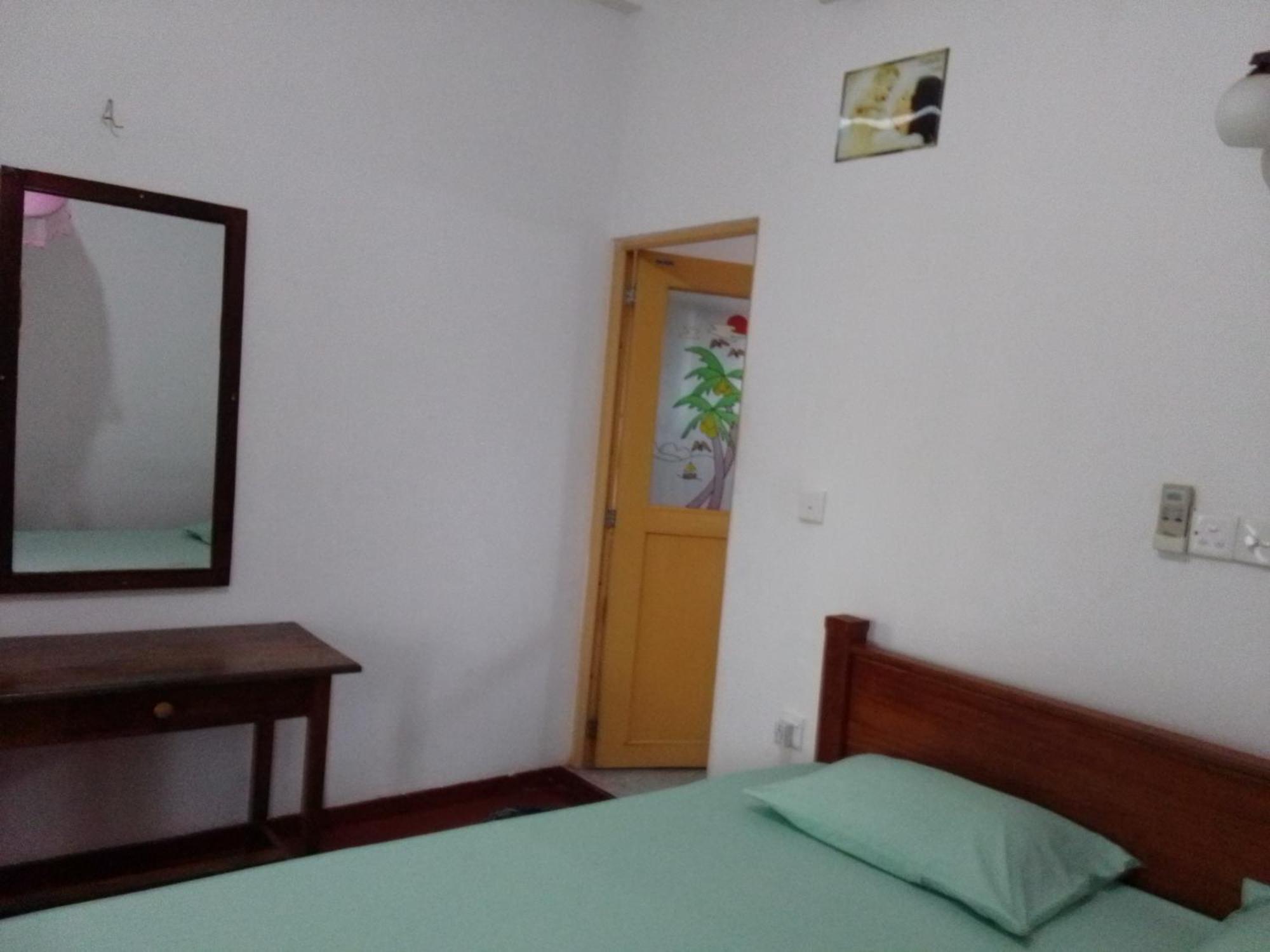 Pravindi Guest Home Mirissa Dış mekan fotoğraf