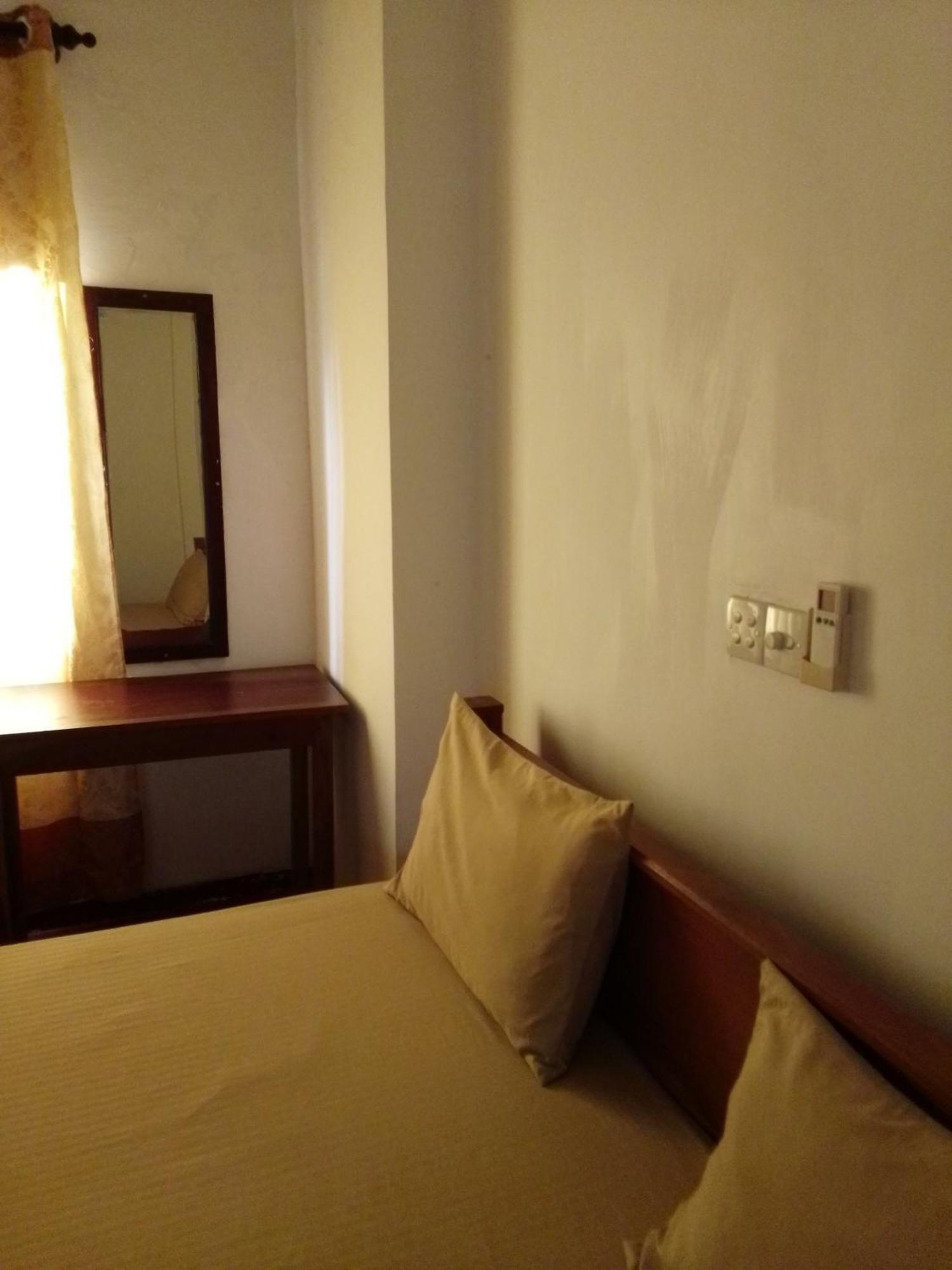 Pravindi Guest Home Mirissa Dış mekan fotoğraf